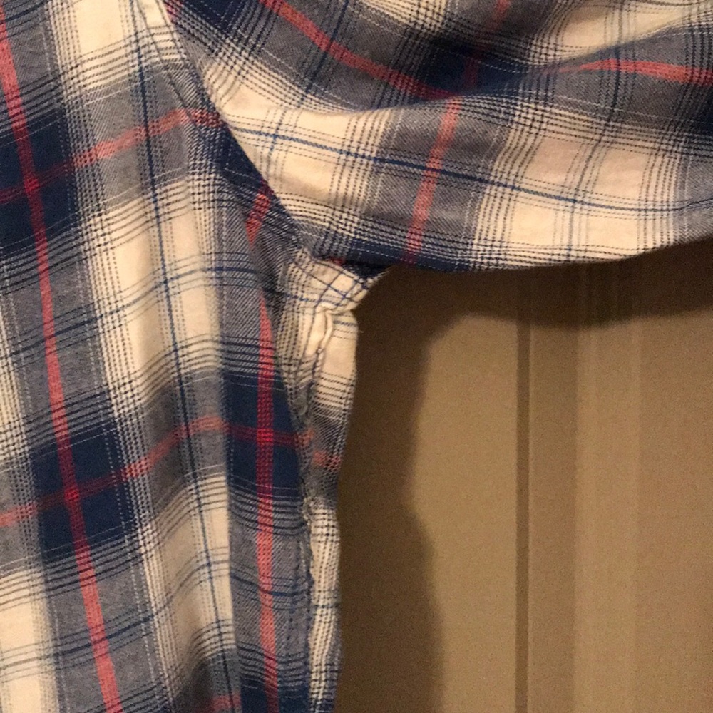 Hollister Flannel - Picture 4 of 4